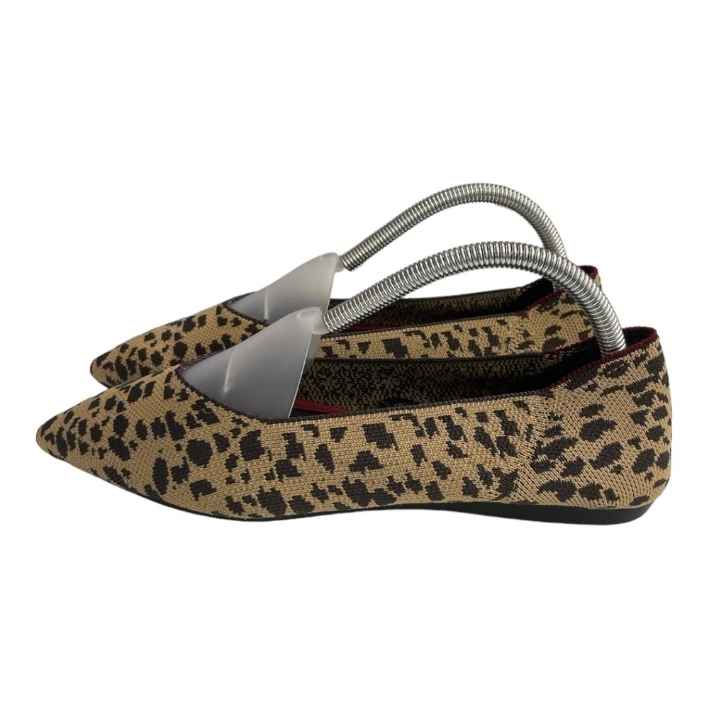 Seven7 animal print pointed toe women’s knit flats SZ 9